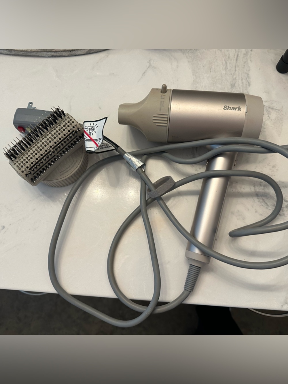 Shark HyperAIR Fast-Drying hair dryer